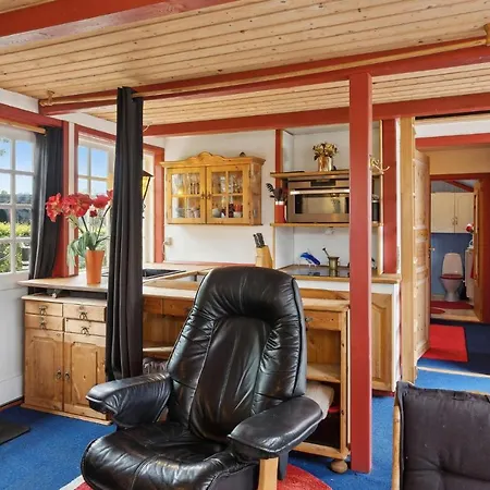 Casa vacanze Beautiful In With Wifi And 2 Bedrooms *